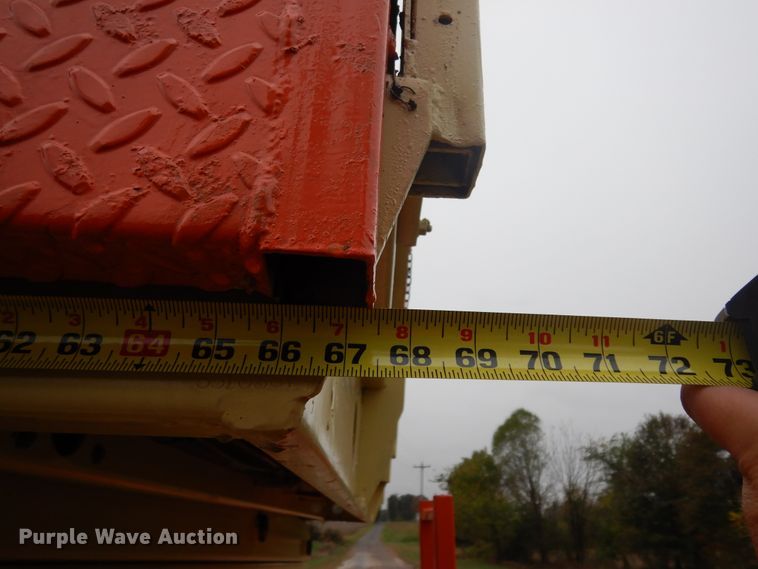 image for item DJ6671 2000 JLG 500RTS  scissor lift