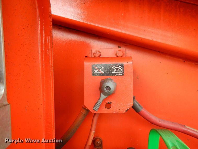 image for item DJ6672 2004 Snorkel TB60RDZ  boom lift