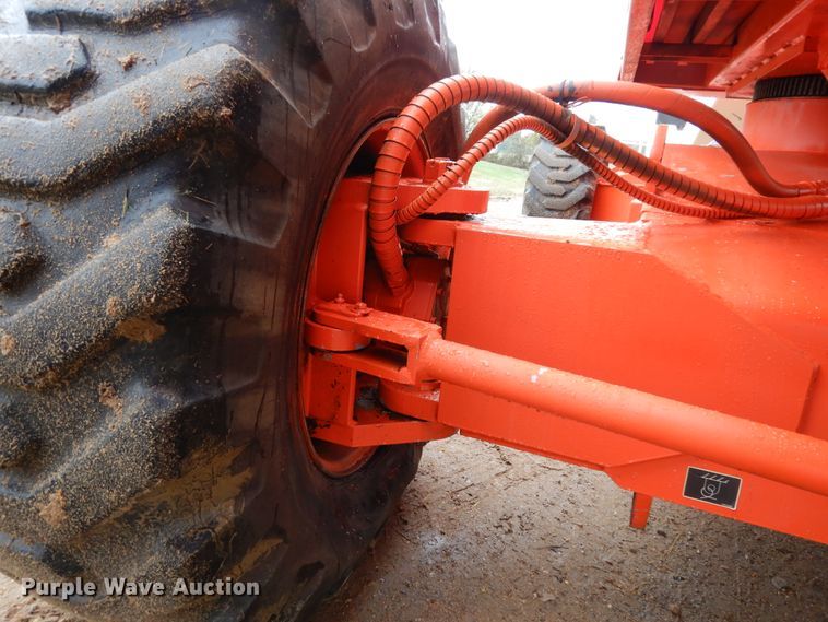 image for item DJ6672 2004 Snorkel TB60RDZ  boom lift