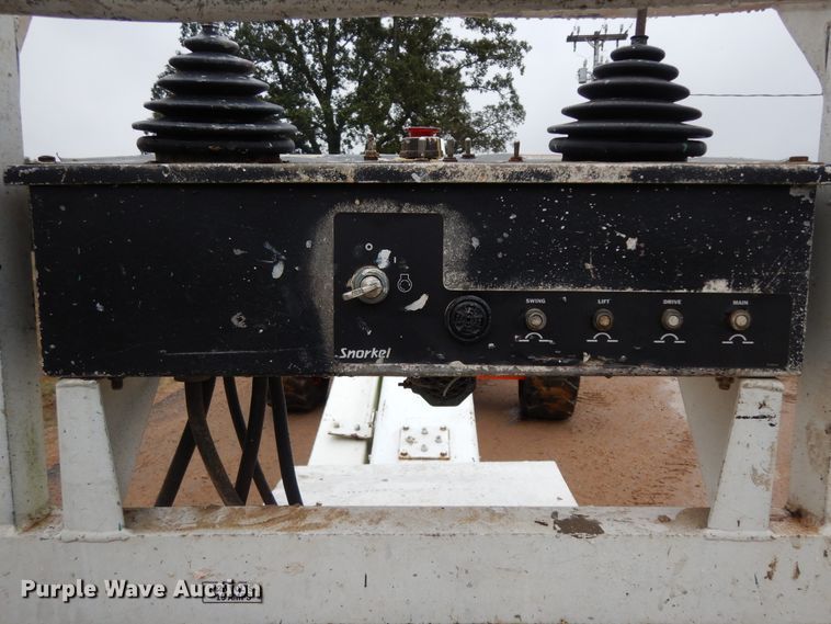 image for item DJ6672 2004 Snorkel TB60RDZ  boom lift