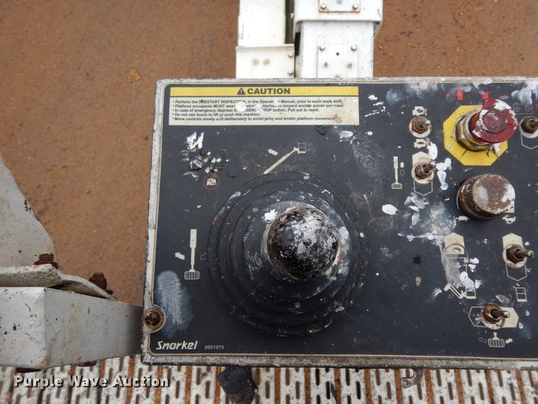 image for item DJ6672 2004 Snorkel TB60RDZ  boom lift