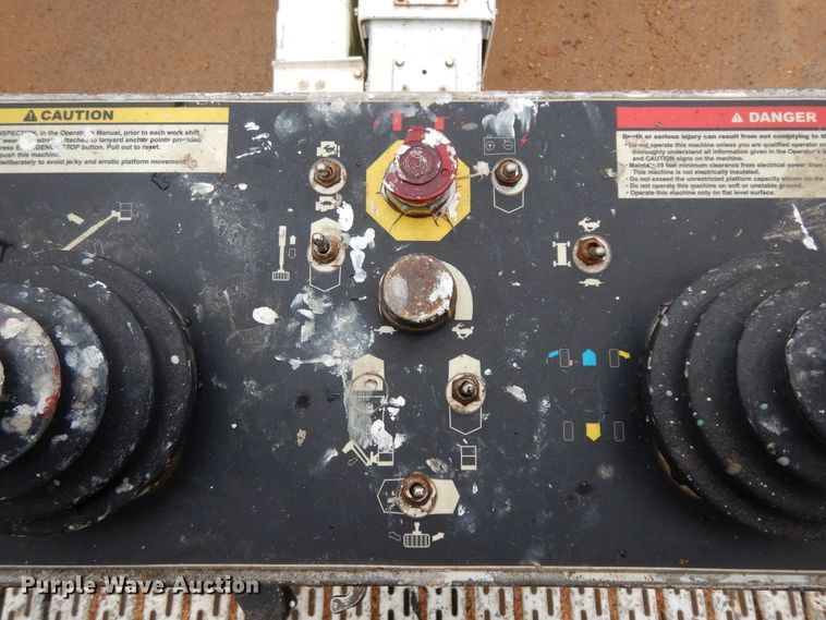 image for item DJ6672 2004 Snorkel TB60RDZ  boom lift