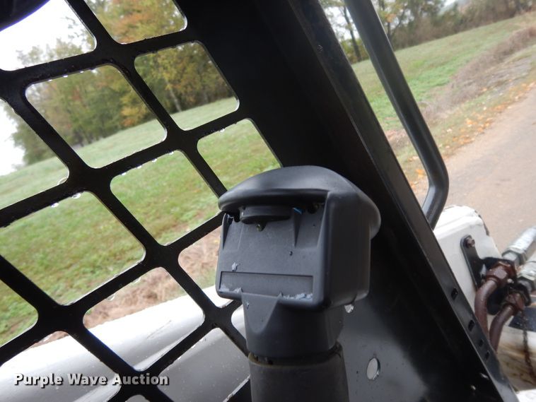 image for item DJ6673 1995 Bobcat 753  skid steer loader