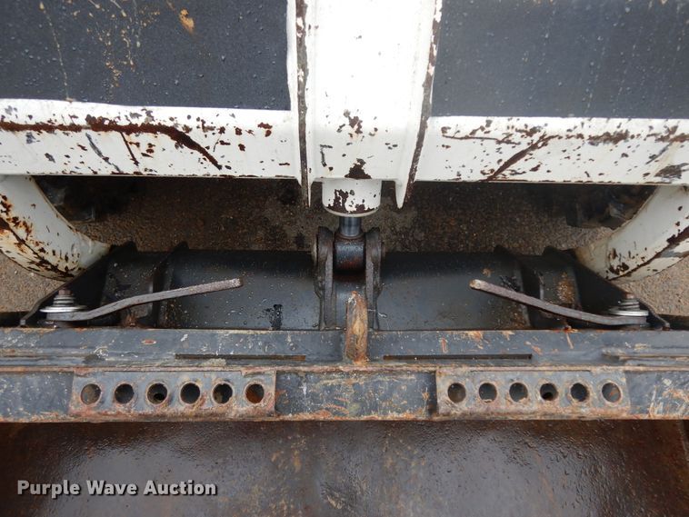 image for item DJ6673 1995 Bobcat 753  skid steer loader