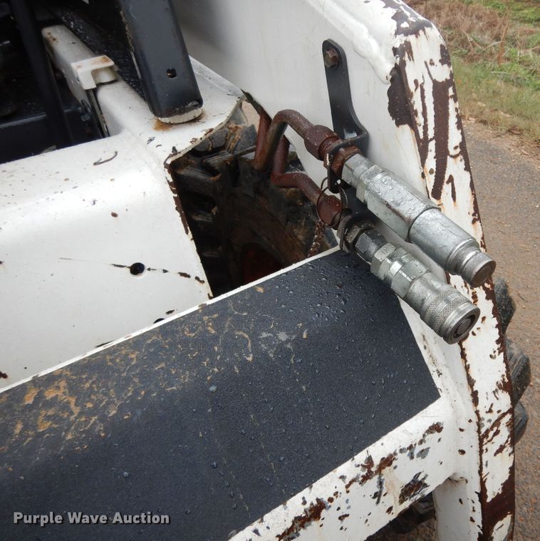 image for item DJ6673 1995 Bobcat 753  skid steer loader