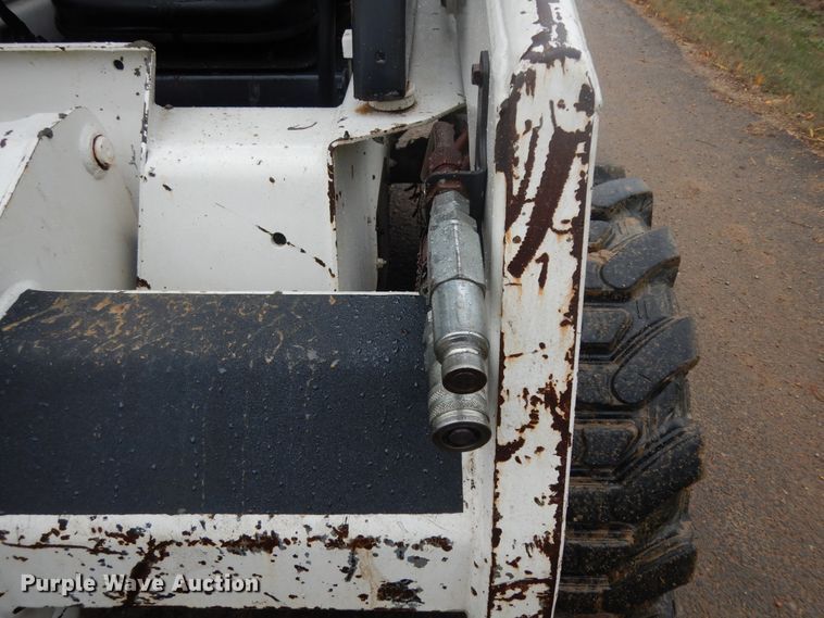 image for item DJ6673 1995 Bobcat 753  skid steer loader