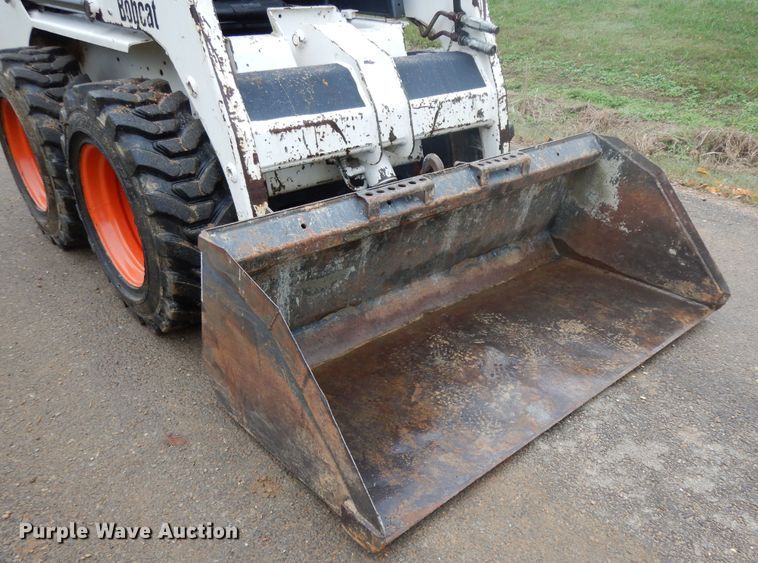 image for item DJ6673 1995 Bobcat 753  skid steer loader