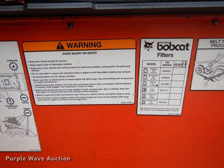 image for item DJ6673 1995 Bobcat 753  skid steer loader