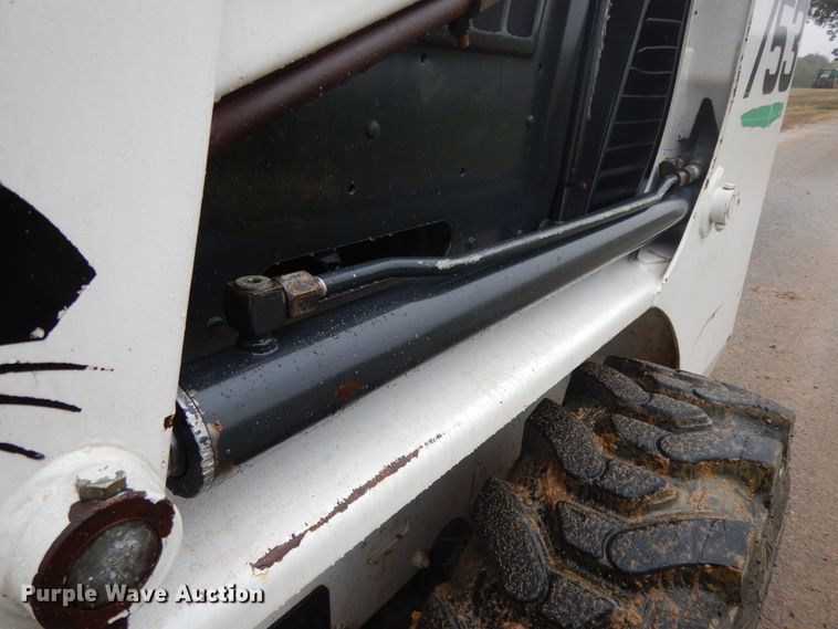 image for item DJ6673 1995 Bobcat 753  skid steer loader