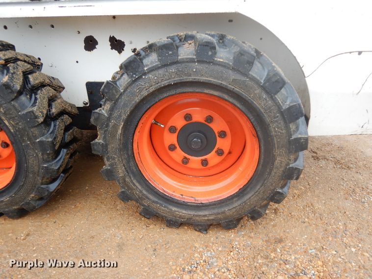 image for item DJ6673 1995 Bobcat 753  skid steer loader