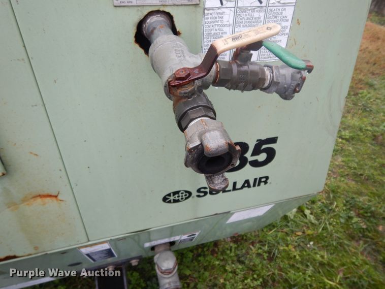 image for item DJ6674 Sullair  air compressor