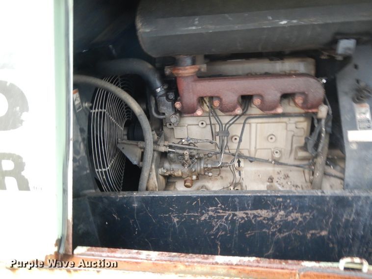 image for item DJ6674 Sullair  air compressor