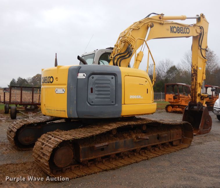 image for item DJ6675 2004 Kobelco 200SRLC  excavator