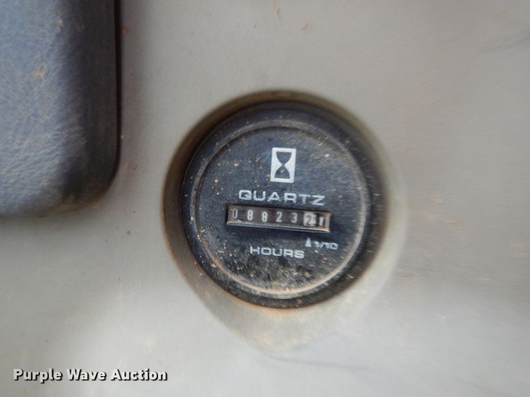 image for item DJ6675 2004 Kobelco 200SRLC  excavator