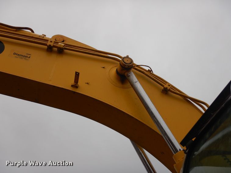 image for item DJ6675 2004 Kobelco 200SRLC  excavator
