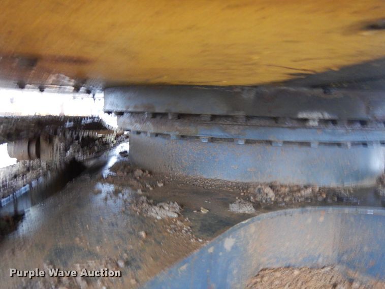 image for item DJ6675 2004 Kobelco 200SRLC  excavator