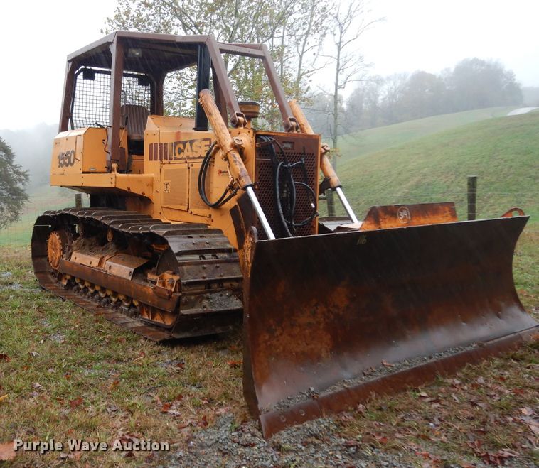 image for item DJ6676 1991 Case 1550  dozer