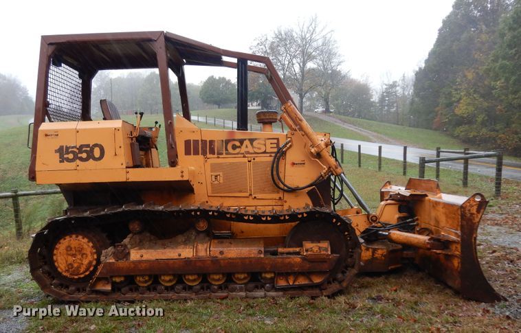 image for item DJ6676 1991 Case 1550  dozer