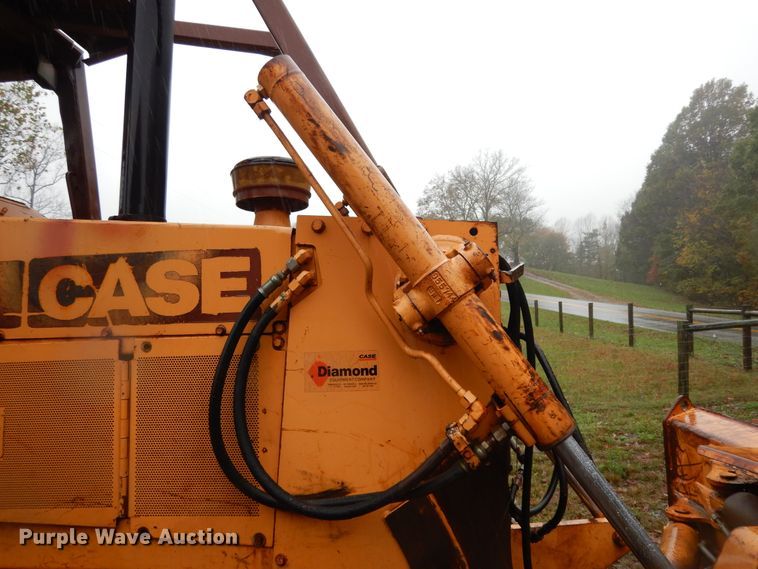 image for item DJ6676 1991 Case 1550  dozer