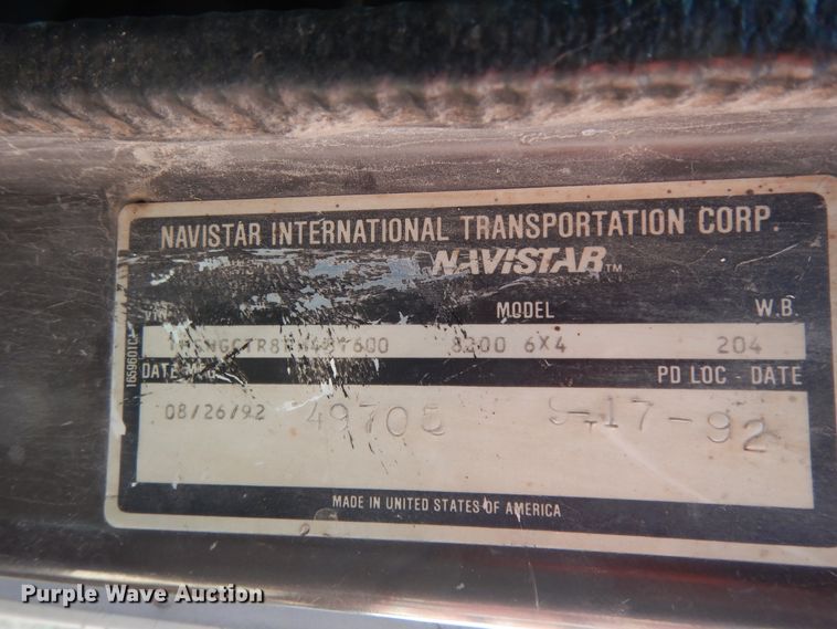 image for item DJ6689 1993 International 8200  dump truck