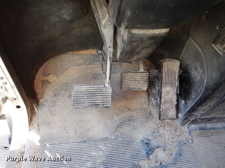 image for item DJ6690 1994 Freightliner FLD dump truck