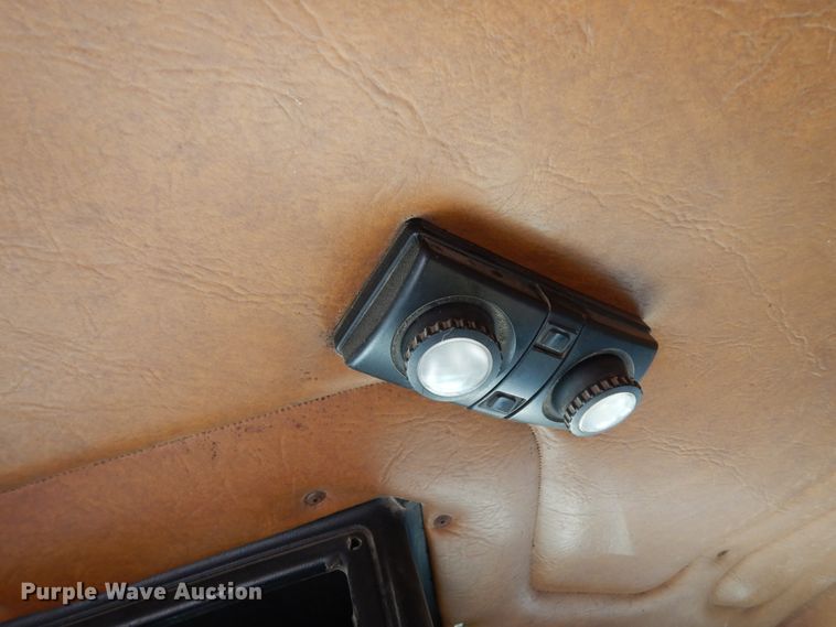 image for item DJ6690 1994 Freightliner FLD dump truck