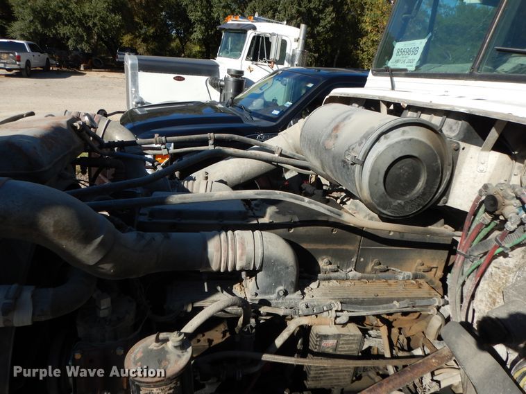 image for item DJ6690 1994 Freightliner FLD dump truck