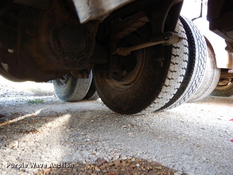 image for item DJ6690 1994 Freightliner FLD dump truck