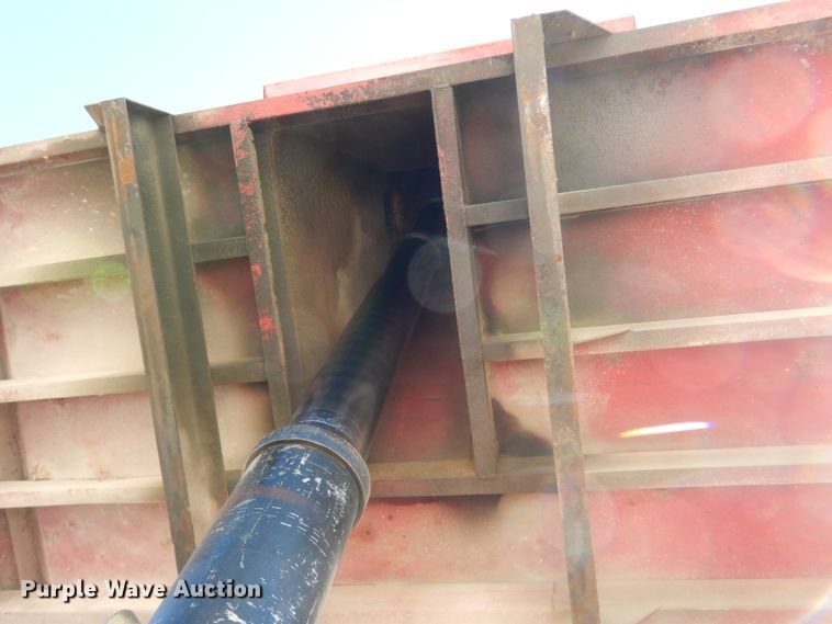 image for item DJ6690 1994 Freightliner FLD dump truck