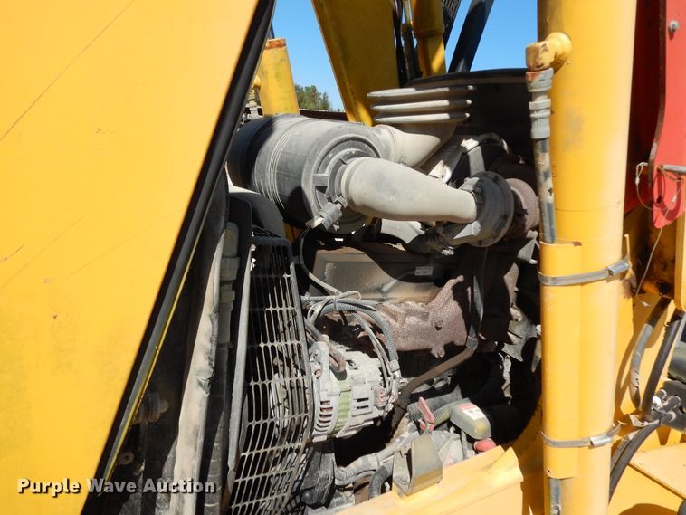 image for item DJ6692 2005 Komatsu WB140  backhoe