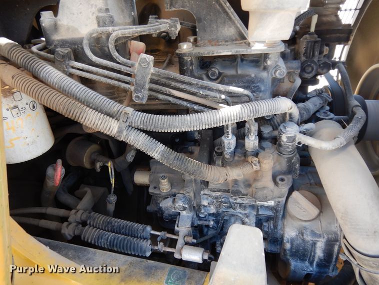 image for item DJ6692 2005 Komatsu WB140  backhoe