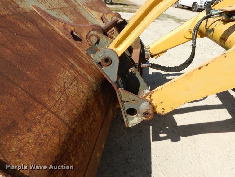 image for item DJ6692 2005 Komatsu WB140  backhoe