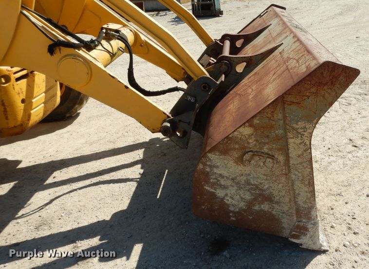 image for item DJ6692 2005 Komatsu WB140  backhoe