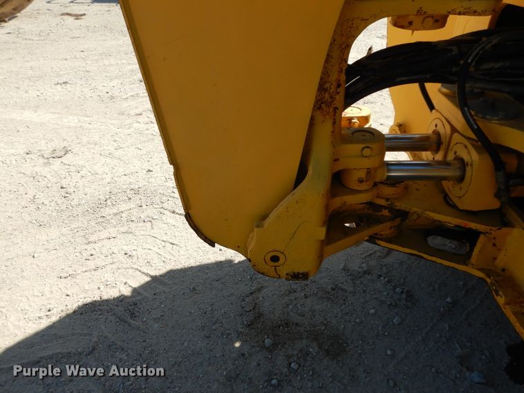 image for item DJ6692 2005 Komatsu WB140  backhoe