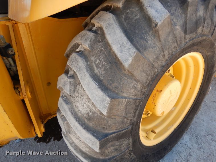 image for item DJ6692 2005 Komatsu WB140  backhoe