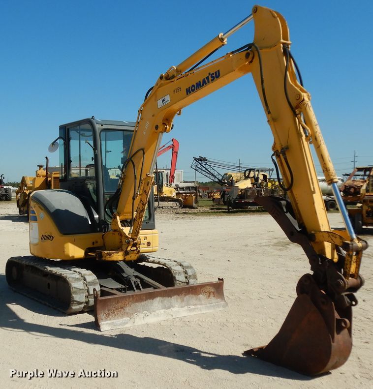 image for item DJ6693 2008 Komatsu PC50MR  mini excavator
