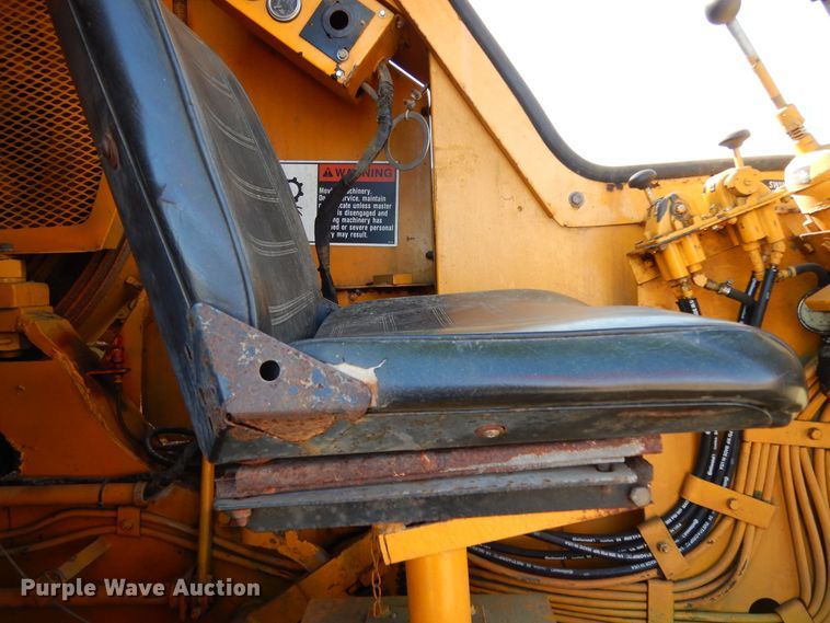 image for item DJ6696 1973 American 7250  crawler crane