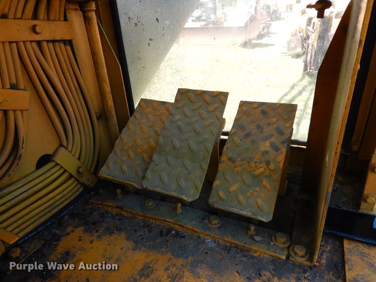 image for item DJ6696 1973 American 7250  crawler crane