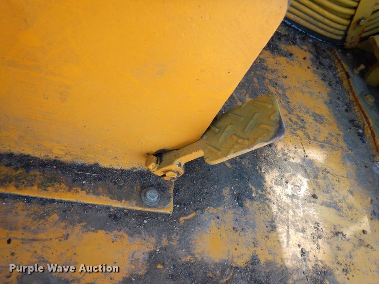 image for item DJ6696 1973 American 7250  crawler crane