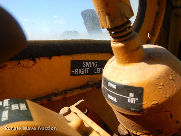 image for item DJ6696 1973 American 7250  crawler crane