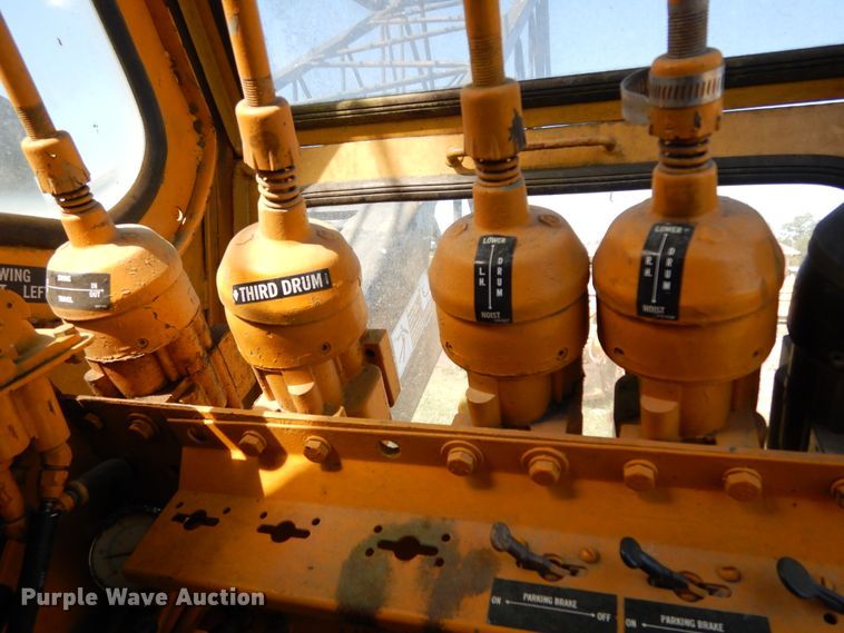 image for item DJ6696 1973 American 7250  crawler crane