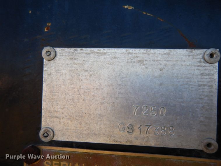 image for item DJ6696 1973 American 7250  crawler crane