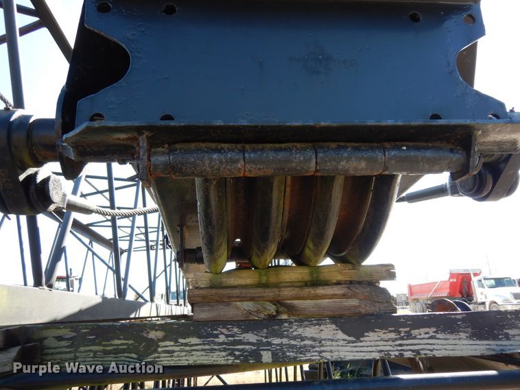 image for item DJ6696 1973 American 7250  crawler crane