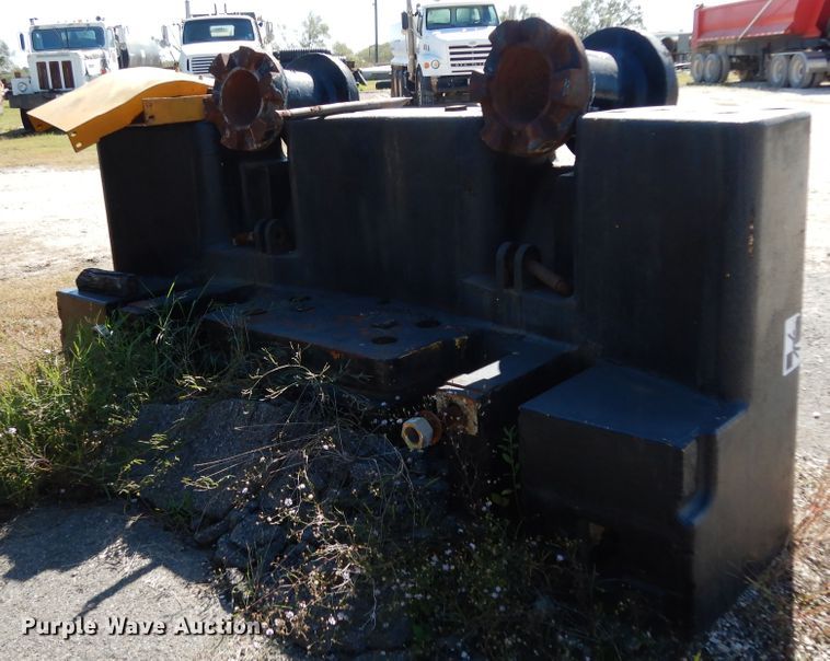 image for item DJ6696 1973 American 7250  crawler crane