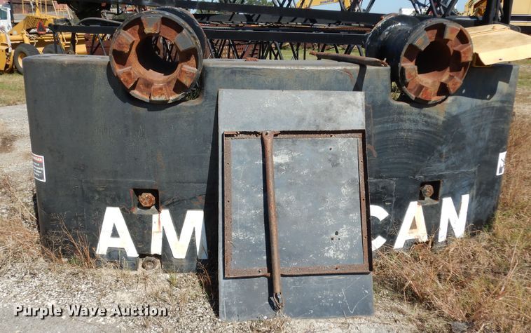 image for item DJ6696 1973 American 7250  crawler crane