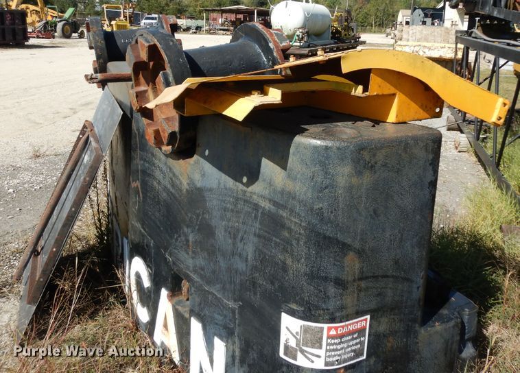 image for item DJ6696 1973 American 7250  crawler crane