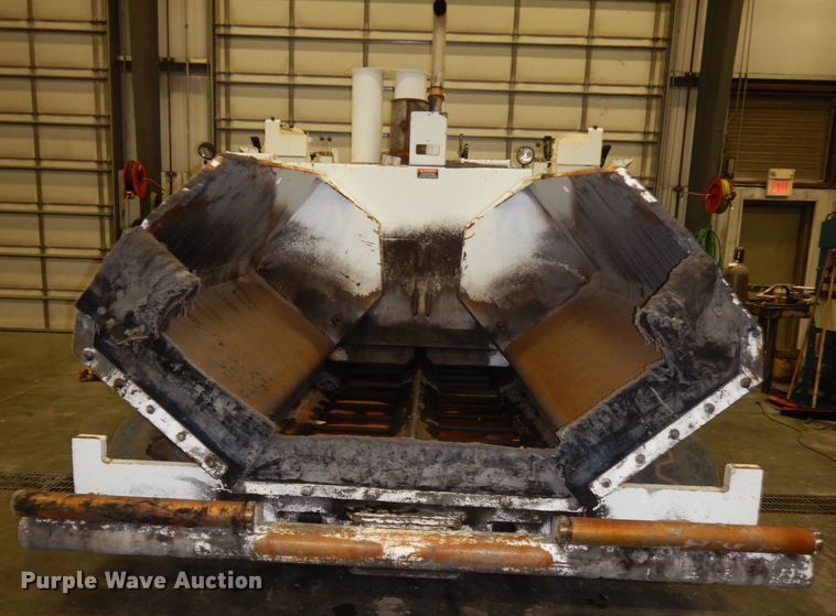 image for item DJ6905 2011 Roadtec RP195  paver