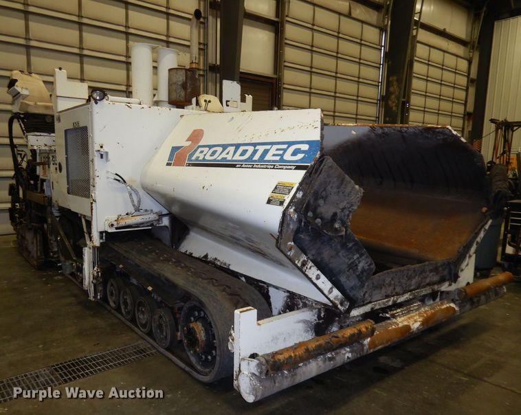 image for item DJ6905 2011 Roadtec RP195  paver