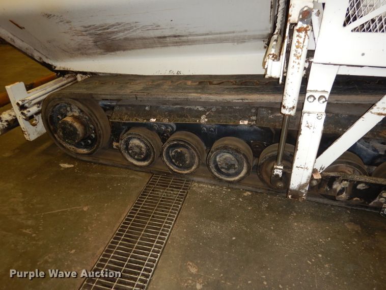 image for item DJ6905 2011 Roadtec RP195  paver