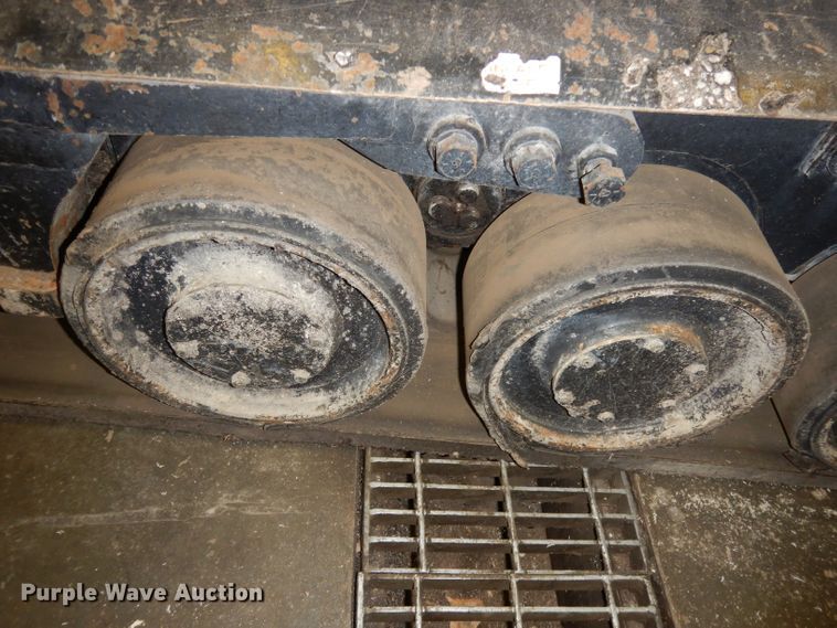 image for item DJ6905 2011 Roadtec RP195  paver